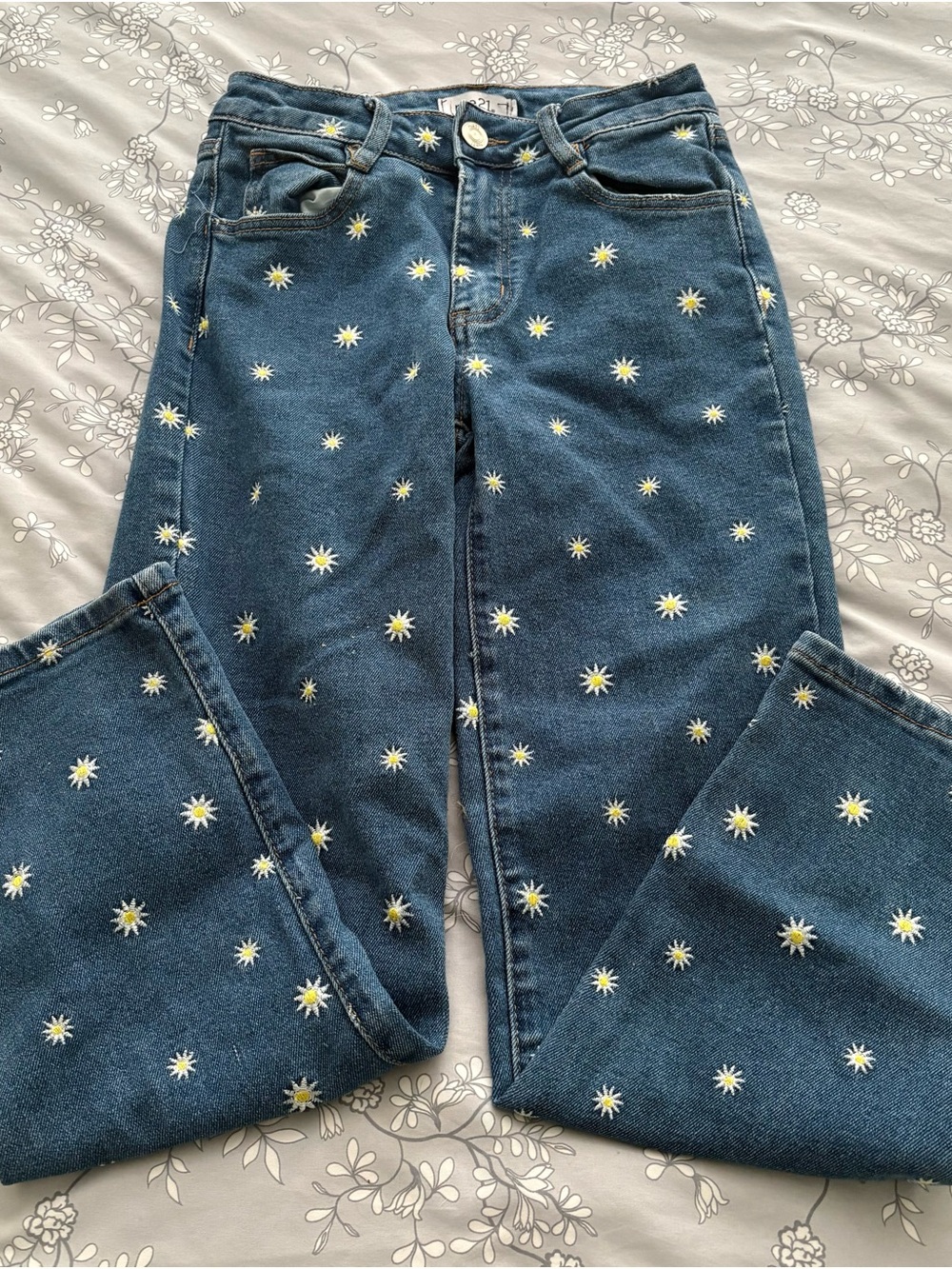 Rue21 Dark Blue Straight-Leg Jeans with Daisy Embroidery